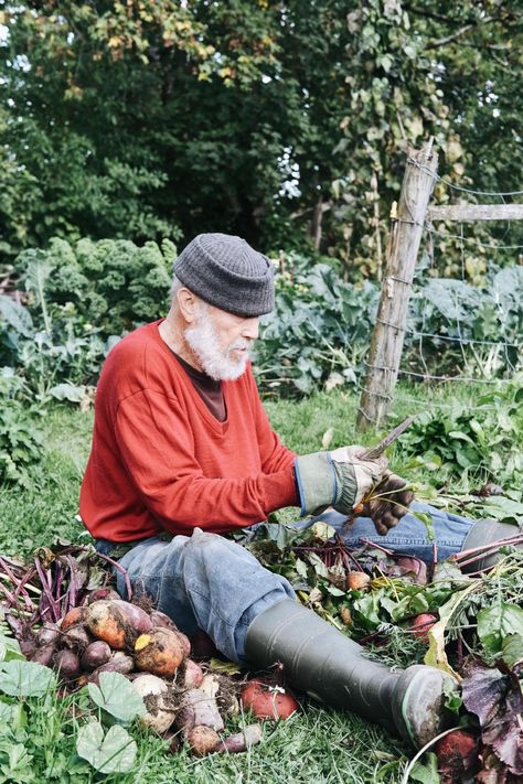 Farming Outfits Men, Farmer Man Aesthetic, Groundskeeper Aesthetic, Garden Core Outfit, Farmer Aesthetic Man, Gardening Outfit Aesthetic, Unaccustomed Earth, Farm Outfit Aesthetic, Old Man Aesthetic