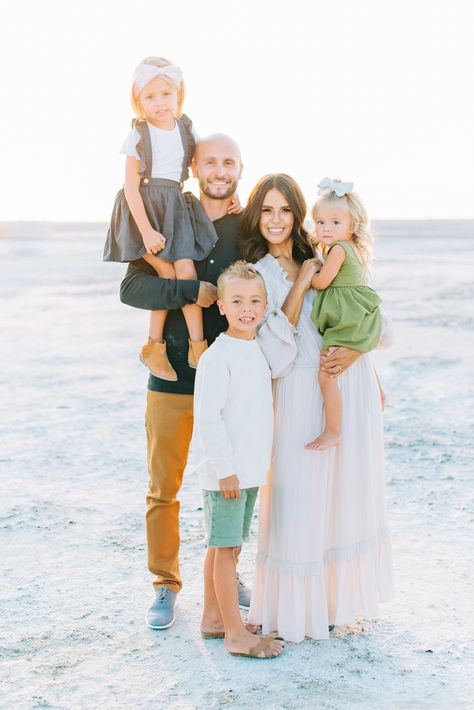 Utah Family Photographer - Cushman Shaunie Sullivan Photography, Utah Family Photography, Utah Family Photographer, Salt Lake County Family Photographer, Utah County Family Photographer, Family Photographer Session, Family Photography Salt Lake City, Salt Lake City Photography Locations, Family Pictures Utah, Saltair Family Session, Family Photographer in Salt Lake, Best Utah Family Photographers, Saltair Utah, Saltair Family Photography Salt Lake City Photography, Utah Family Photographer, Salt Flats, Family Picture Outfits, Family Is Everything, Lake County, Family Picture, Picture Outfits, Photography Workshops