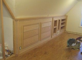 Knee Walls, Attic Makeover, Attic Renovation Ideas, Attic Ideas, Small Bedroom Remodel, Attic Closet, Knee Wall, Future Bedroom, Attic Room