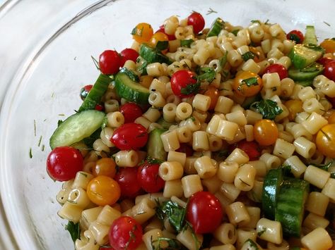 Ditalini Pasta Salad, Salad Recipes Creamy, Pasta Salad For A Crowd, Recipes With Ditalini Pasta, Pasta Salad Ideas, Salad For A Crowd, Tube Pasta, Creamy Pasta Salad, Delicious Pasta Salad