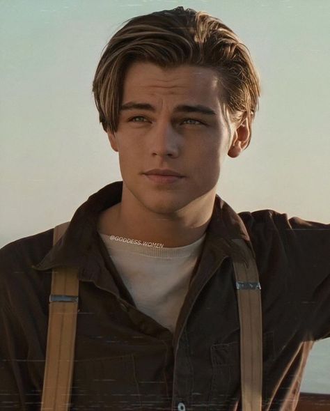 GODDESS WOMEN on Instagram: “Leonardo DiCaprio in Titanic 1997” Leonardo Dicaprio 1997, Orlando Bloom Young, Leonardo Dicaprio Hair, Bestie Book, Titanic Leonardo Dicaprio, Leonardo Dicaprio Photos, Leo And Kate, Leonardo Dicaprio 90s, Jack Dawson