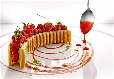 Dessert Presentation, Dessert Plating, Beautiful Desserts, A Piece Of Cake, Fancy Desserts, Piece Of Cake, Plated Desserts, Culinary Arts, Food Decoration