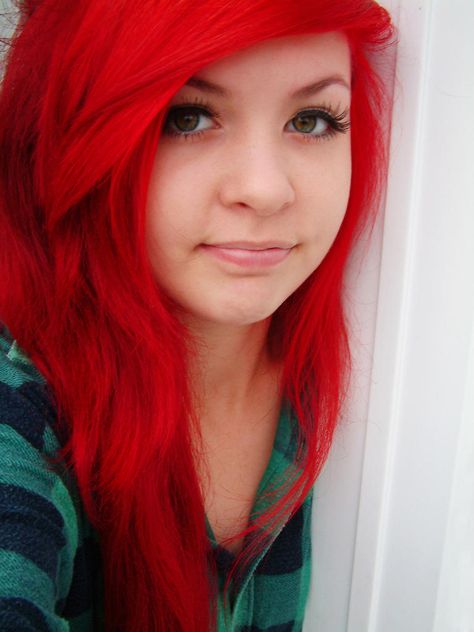 Bright Red Hair, Girls With Red Hair, Colorful Hair, Colored Hair, Fire Truck, Health Matters, About Hair, Green Eyes, Bright Red