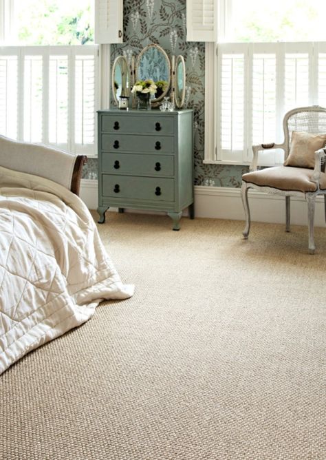 Seagrass Carpet - great for traffic and allergies                                                                                                                                                      More Carpet Diy, Carpet Staircase, Sisal Carpet, Carpet Bedroom, Natural Flooring, Carpet Trends, Carpet Styles, Home Carpet, Wall Carpet