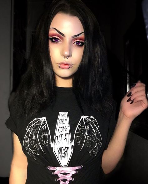 #makeup Megan Mayhem, Darkly Inclined, Emo Scene Girls, Vampire Fashion, Metalhead Girl, Black Metal Girl, Goth Model, Gothic Girl, Gothic Vampire