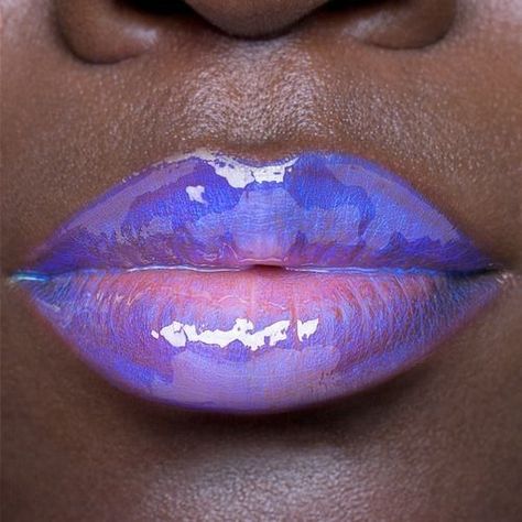 Lipgloss Inspiration, Cyberpunk Makeup, Neon Lips, Holographic Lips, Lips Art Print, Lips Art, Green Lips, Blue Lipstick, Blue Lips