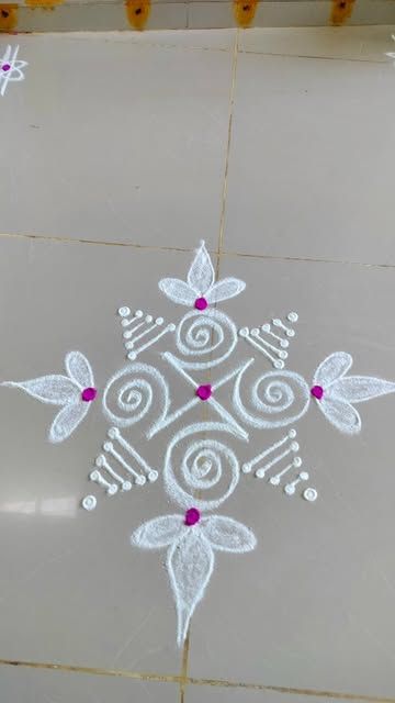 Rangoli Designs For Pongal Festivals, Simple Pongal Rangoli Designs, Pongal Kolam Design Beautiful, Rangoli Simple Design Easy, Pongal Rangoli Design Beautiful, Simple Rangoli Images, Mini Kolam, Pongal Kolam Rangoli, Pongal Rangoli Design