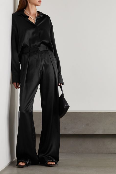 Satin Set Outfit, Black Satin Pants Outfit, Silk Pants Outfit, Satin Pants Outfit, Silk Shirt Outfit, Black Satin Shirt, Satin Outfit, Black Silk Shirt, Black Pants Outfit