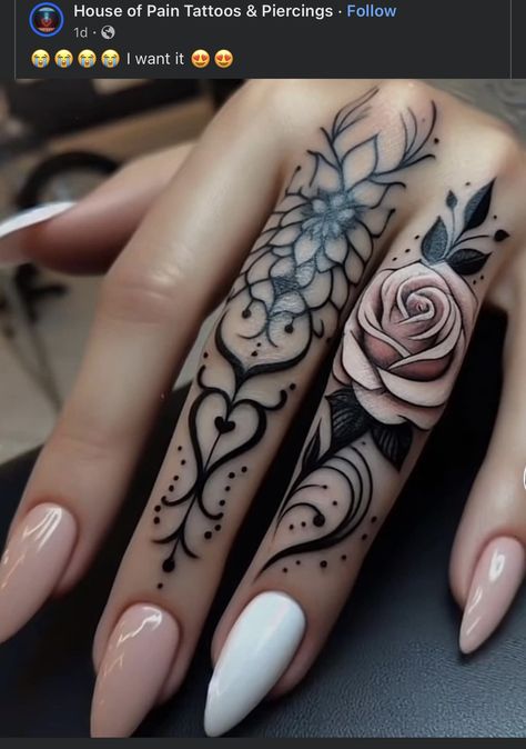 Hand Tattoo Ideas, Henna Inspired Tattoos, Finger Tattoo For Women, Finger Tats, Cute Hand Tattoos, Hand And Finger Tattoos, Pretty Hand Tattoos, Tattoos For Women Flowers, Tasteful Tattoos