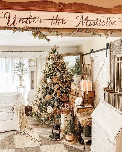 Julie cozy neutral vintage farmhouse on Instagram: "How many more pieces can one bestow into ones photo 🧐, asking for a friend? Can you tell I have just watched,” Pride and Prejudice for the 100,000th time ? Good day to you all. 🤍 #CozyChristmas #farmhousechristmas #whitechristmasdecor #frenchcountrystyle #myvintagecottagestyle #cozycottagefarmhouse #brocantevintage #underthemistletoe #perfectlyimperfectprims #cottagesandbungalows #neutralchristmasdecor #cosycorner #xmasdecorations #myhyggeh Vintage Farmhouse Christmas Tree, Farmhouse Christmas Aesthetic, Costco Healthy, Christmas Stocking Stand, Vintage Farmhouse Christmas, Good Day To You, Bohemian Christmas, Cozy Christmas Decor, Neutral Christmas Decor