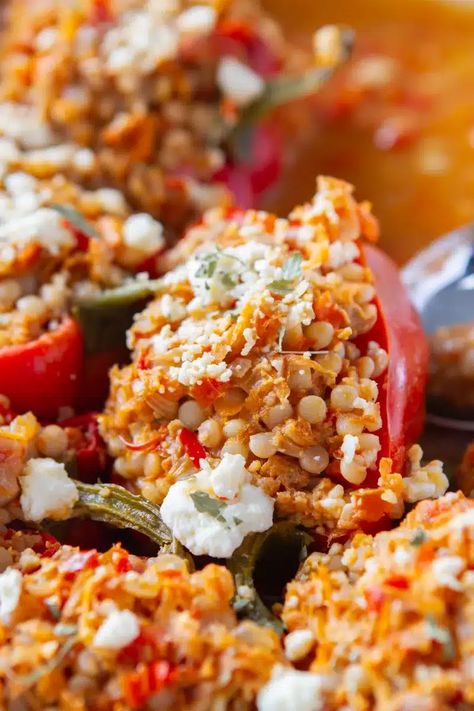 COUSCOUS STUFFED PEPPERS - Julies Apron Stuffed Bell Peppers Couscous, Sauce For Stuffed Peppers, Stuffed Peppers With Couscous, Couscous Stuffed Peppers, Pearl Couscous Recipes, Stuffed Peppers Turkey, Pearl Couscous, Italian Sausage Pasta, Bell Pepper Recipes