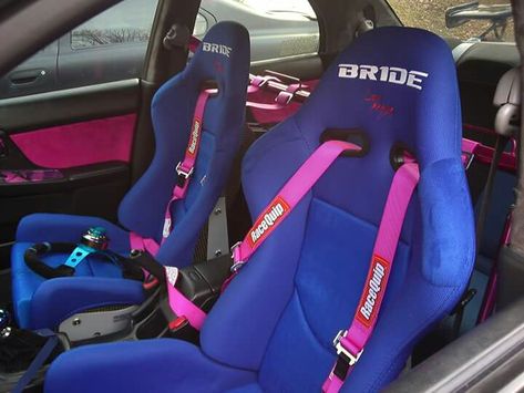 Bride Racing Seats Racing Car Seats, Racing Seats Cars, Racing Interior, Race Car Seats, 2006 Honda Civic Si, Custom Car Interior, Cool Car Accessories, Wrangler Accessories, Girly Car