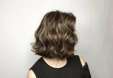 Digi Perm, Loose Perm Short Hair, Perm Short Hair, Loose Perm, Digital Perm, Different Types Of Curls, Change Hair, Air Dry Hair, Types Of Curls