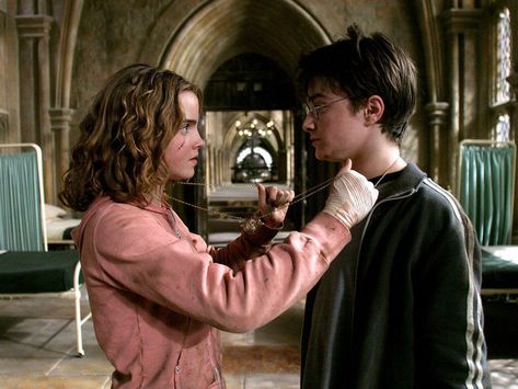 Ron Hermione, Harry And Hermione, Harry Potter Hermione Granger, Harry Potter Ron, The Prisoner Of Azkaban, Ron And Hermione, Harry James, Prisoner Of Azkaban, Harry James Potter