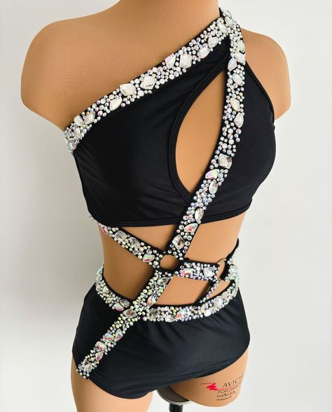 Modern Jazz Dance Costumes, Black Jazz Dance Costumes, Contemporary Leotard, Majorette Dance Uniforms, Leotard Designs, Majorette Dance, Solo Costume Ideas, Cheer Costumes, Pretty Costumes