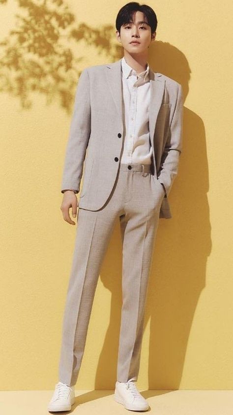 Paul Ahn Styles Man, Linen Wedding Suit, Paul Ahn, Blazers For Men Casual, Men's Hipster Style, Suits Korean, Minimalist Fashion Men, Boys Outfits, Classy Outfits Men