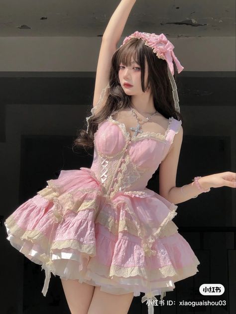 Bimbocore Outfits, Hair Style Korea, Lolita Outfits, Aesthetic Roblox Royale High Outfits, Pink Coquette, Kawaii Dress, Girly Dresses, Future Fashion, Fashion Woman