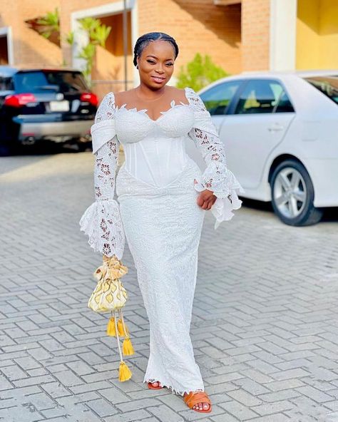 Bridesmaid Dresses African, White Lace Styles, Lace Styles For Ladies, Lace Dress Styles Ghana, Lace Dress African, Corset Lace Dress, White Lace Outfit, Corded Lace Dress, Lace Dress Classy