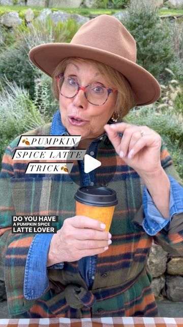 Babs on Instagram: "I found a way to make pumpkin spice latte syrup once and enjoy it all season long. So many of us LOVE pumpkin spiced EVERYTHING! Somehow nothing screams Fall like a Pumpkin Spiced Latte. Here is how I make my Pumpkin Spiced Syrup and Pumpkin Spiced Latte. Give it a try and save lots of $$$ Syrup is yummy as a dip for pancakes or waffles or on vanilla ice cream as well 🍁 XO Babs 🍁Pumpkin Spiced Syrup ½ cup pumpkin puree 2 ½ tsp pumpkin pie spice ½ cup water ¼ cup maple syrup 1 ½ tsp vanilla extract 2 tbsp sugar Combine the pumpkin puree and pumpkin pie spice in a small saucepan over low-medium heat. Cook for about 1 minute. Add maple syrup, sugar, water and vanilla and stir to combine. Simmer for about 2-3 minutes until sugar is dissolved and syrup is a pourable Pumpkin Syrup For Latte, Pumpkin Spice Coffee Syrup Recipe, Pumpkin Simple Syrup Recipe, Best Pumpkin Spice Syrup, Torani Pumpkin Pie Syrup Recipes, Diy Pumpkin Syrup For Coffee, Pumpkin Spice Syrup For Coffee, Pumpkin Latte Recipe, Pumpkin Syrup