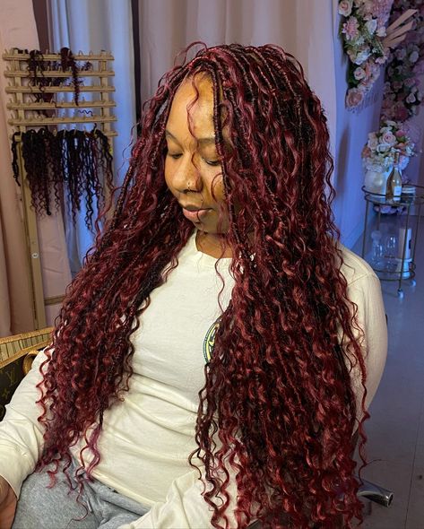 This burgundy is everything 😍😍 literally the most underrated color I love it so much 🔥 Book•Boho Locs (#530) ⭐️ hair and included with all styles Have you secured your October spot ? (Link in my bio for pricing & availability💗) #northhoustonhairstylist #houstonhairstylist #houstonknotlessbraids #protectivestyles #reels #braids #locs #locstyles #boholocs #crochetlocs #naturalhair #braidstyles #htx #houstonhair #houstonlocs #locstylesforwomen #dallashairstylist #fyp #trending #burgundy #... Burgundy Soft Locs With Curls, Burgundy Goddess Locs, Boho Braids Burgundy, Burgundy Boho Locs, 530 Braids, Burgundy Boho Braids, Burgundy Soft Locs, Burgundy Braids, Boho Goddess Locs