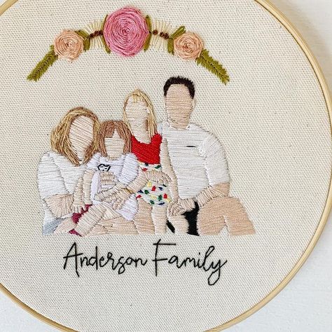 Embroidery Designs For Wedding, Portrait Embroidery Hoop, Taurus And Aquarius, Portrait Embroidery, Embroidered Portrait, Personalized Wedding Gift, Custom Family Portrait, Needle Felt, Embroidery Craft