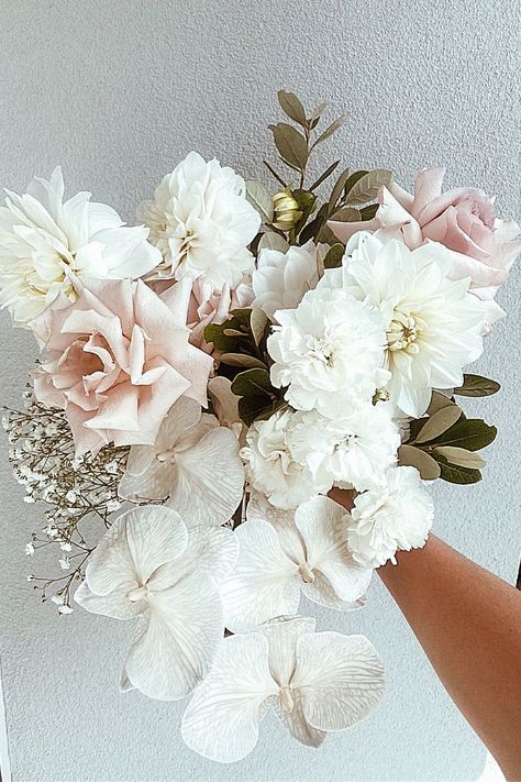 Keep the dreamy wedding flowers to your flower inspo.#bouquetinspo #bouquetideas #romanticflowers Blush And Cream Wedding Bouquets, Dahlia And Orchid Bouquet, Carnation Rose Bouquet, Carnations Wedding Bouquet, Rose Orchid Bouquet, Sage Bridal Bouquet, Rose And Orchid Bouquet, White Carnation Bouquet, Carnation Wedding Bouquet