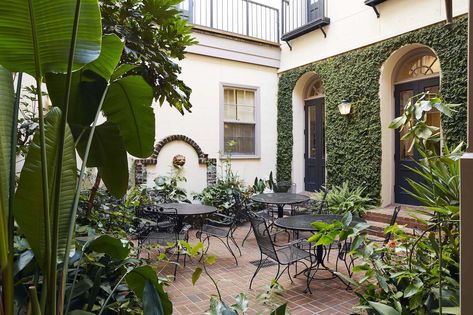 Charleston Itinerary, Charleston Hotels, Charleston Vacation, Charleston Travel, Hidden Garden, Beach Rentals, Official Account, Courtyard Garden, Garden Gates