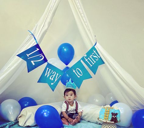 6th Month Baby, 6th Month Baby Photoshoot, 6 Months Baby Photoshoot, Month Baby Photoshoot Ideas, Baby Boy Birthday Decoration, Six Month Baby, Half Birthday Baby, Baby Photoshoot Ideas, Independence Day Theme