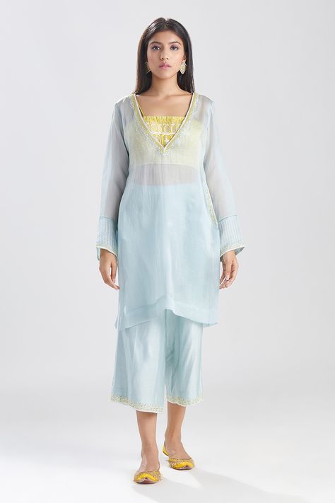 Shop for these amazing collections of Blue Satin Organza And Chanderi Aarzoo Sheer & Culotte Set For Women by Megha Bansal online at Aza Fashions. Organza Kurti Designs Latest, Sheer Kurta, Organza Kurti, Organza Suits, Trendy Outfits Indian, Kurti Designs Latest, Indian Dresses Traditional, Trendy Dress Outfits, Party Wear Indian Dresses