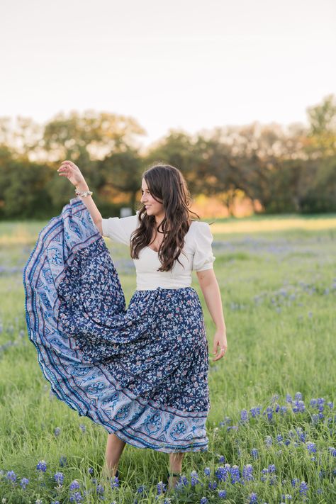 Meet Victoria and Caroline! They’re high school seniors, and they’re twins! We took their photos on the most gorgeous sunny day, right before the shelter-in-place rule started. And y’all… we went out with a bang. Caroline was really excited about bluebonnets, and we timed them perfectly. We found fields of bluebonnets that were in the peak and blooming beautifully. Bluebonnet Field, High School Senior Pictures, Senior Photo, Blue Bonnets, Border Print, High School Seniors, Senior Photos, Sunny Day, Austin Texas