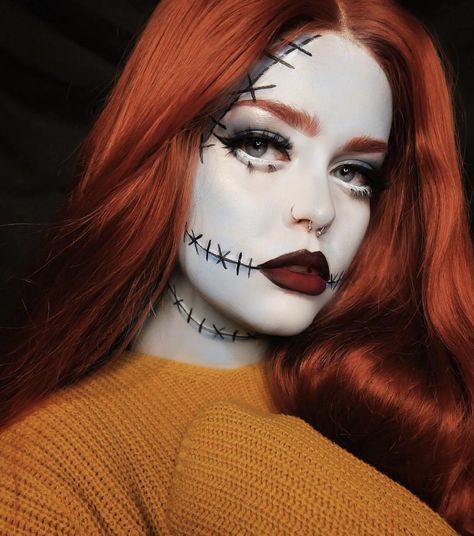 Sally Makeup, Makeup Ideas Halloween, Ideas Disfraz, Comiccon Cosplay, Beautiful Halloween Makeup, Spooky Makeup, Prosthetic Makeup, Halloween Makeup Diy, Halloween Things