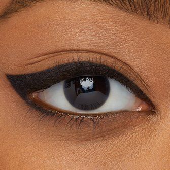 Find the best eyeliner for every eye shape! Learn tailored tips for hooded, almond, round, and more eye types. Perfect your look with our comprehensive guide. Rounded Eyes Eyeliner, Eyeliner Almond Eyes, Eyeliner For Different Eye Shapes, Eyeliner Round Eyes, Eyeliner For Round Eyes, Rounded Eyes, Eye Types, Different Eye Shapes, Eyeliner For Almond Eyes