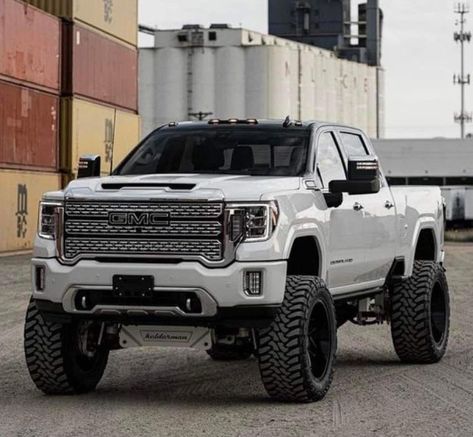 Gmc Duramax Diesel Lifted, Gmc 2500 Denali Lifted Trucks, White Gmc Truck, Gmc Lifted Trucks, Gmc Trucks Lifted, Jacked Up Chevy, Jacked Up Truck, Dodge Diesel Trucks, Chevy Duramax