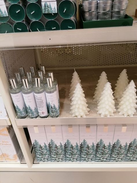 Primark Home October 2020 Christmas Primark Christmas, Primark Home, Christmas Things To Do, Hygge Home, Christmas Shop, Christmas Vibes, Christmas Shopping, Christmas Gift, Things To Do