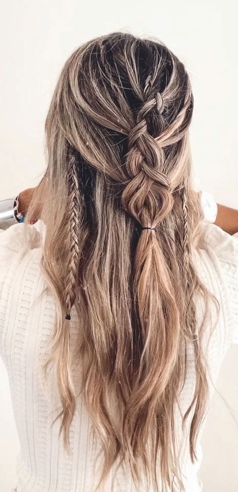 cute hairstyle, summer hairstyle, cute hairstyle long hair, summer braid, boho braid, hairstyle hairscarf, cute braid , simple cute hairstyle, hairstyle with hairclips Hairstyles For Warm Weather, Braid Simple, Braid Half Up, Long Hair Drawing, Double Braids, Hairstyle Simple, Boho Braid, Fishtail Braid Hairstyles, Hairstyle Long