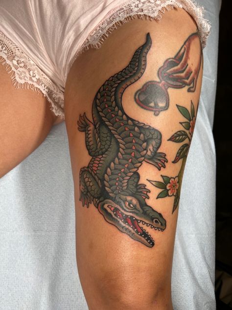 American Traditional Alligator Tattoo, Neo American Traditional, Thigh Tattoos Women Traditional, Traditional Alligator Tattoo, Tn Tattoo, Alligator Tattoo, Trad Tattoos, Octopus Tattoo, Makeup Lashes