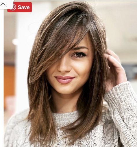 Low Maintence Hair Color, Fall Haircuts 2023 Medium, Lace Front With Bangs, Lace Front Wigs Straight, Cortes De Cabello, Wigs Straight, Straight Hair Cuts, Brunette Hair With Highlights, Hair Color For Women