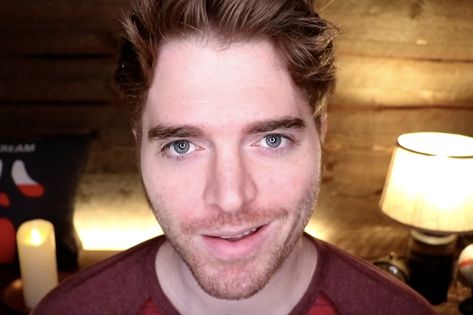 Apology Video, I M Scared, Perez Hilton, Shane Dawson, Girl Boss Quotes, Boss Quotes, Smart Tech, The Verge, My Boyfriend