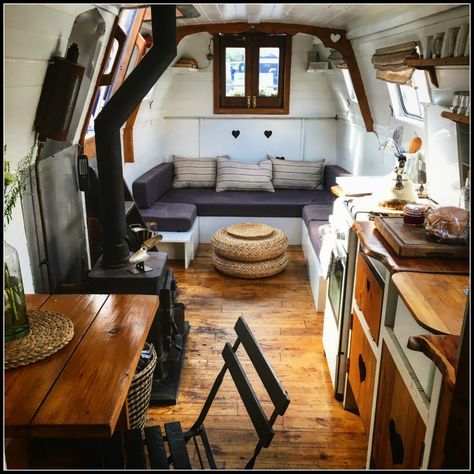 Canal Boat Layout, Wooden Boat Interior, Canal Boat House, Canal Boat Living, Canal Boat Interior Narrowboat, Widebeam Boat Interiors, Small House Boat, Narrowboat Interiors Inspiration, Narrow Boat Interior Ideas