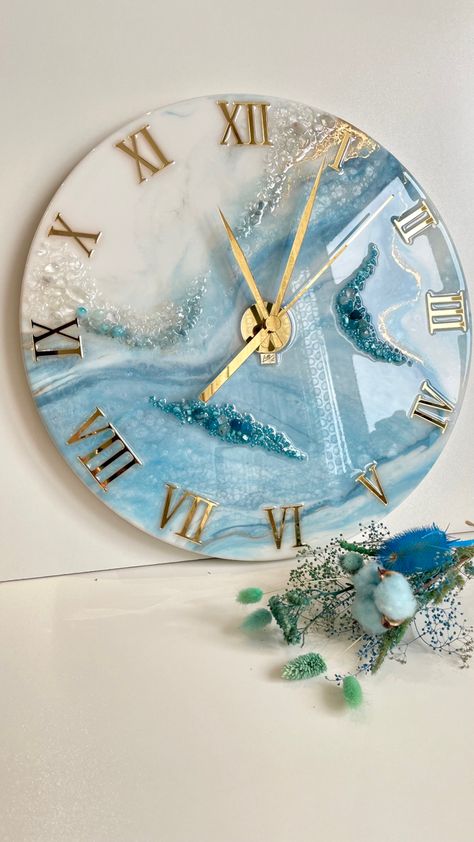 #resinart #resinartist #resinartclock #resinclock #epoxyresinart Resinart Clock, Resin Art Wall Clock, Epoxy Clock, Clock Resin, Blue Wall Clock, Resin Clock, Blue Wall Clocks, Clock Home Decor, Clock Numbers