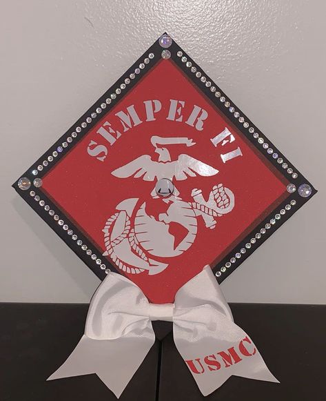 Usmc Graduation Cap, Jrotc Graduation Cap, Marine Corps Graduation Cap, Usmc Graduation, Marine Corps Graduation, Marine Graduation, Summer Bag Essentials, Senior Year Things, Bun Ideas