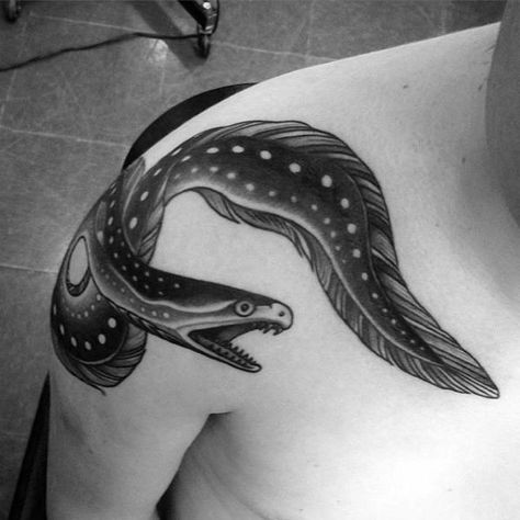 60 Eel Tattoo Designs For Men - Elongated Fish Ink Ideas Eel Tattoo, Atlas Tattoo, Glyph Tattoo, Serpent Tattoo, Literary Tattoos, Triangle Tattoos, Red Tattoos, Dark Tattoo, White Tattoo