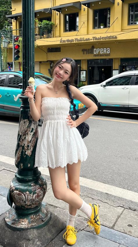 Macau Outfit Ideas, Taobao Fashion Outfits Summer, Thailand Ootd, Korean Summer Outfits Beach, Casual Beach Outfit Korean, Ulzzang Beach Outfit, Summer Outfits Korean, Vietnam Outfit, Korean Beach Outfit Dress