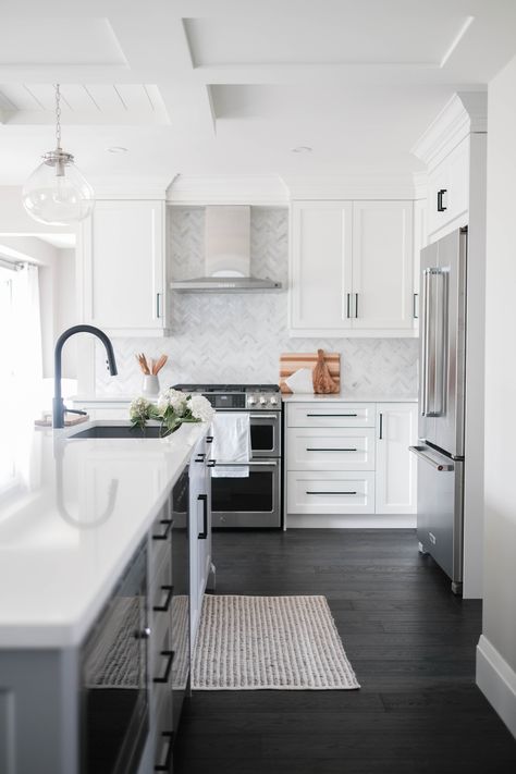 Grey and White Kitchen Renovation - The Learner Observer Grey And White Kitchen, Traditional Farmhouse Kitchen, White Kitchen Renovation, Silestone Countertops, Model Dapur, Серая Кухня, Farmhouse Flair, Gray And White Kitchen, Kabinet Dapur