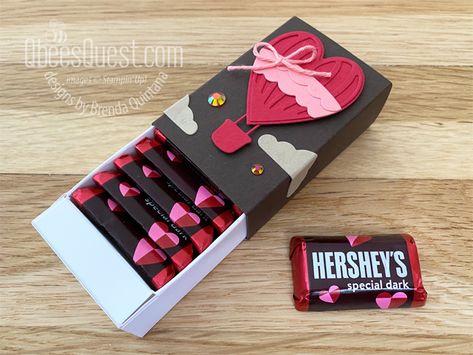 Hershey Miniature Treat Holders, Valentine Goodies, Candy Treat Box, Balloon Bundle, Christmas Candy Gifts, Hershey Candy Bars, Hershey Candy, Box Project, Hershey Miniatures