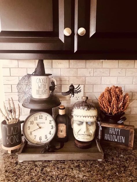 Vintage Halloween Kitchen Decor, Farmhouse Halloween Kitchen, Spooky Farmhouse Decor, Halloween Themed Kitchen, 2023 Halloween Decor, Spooky Kitchen Decor, Halloween Decorations 2023, Halloween Decor 2023, Kitchen Halloween Decor Ideas