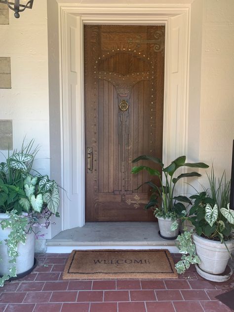 Check out the next Fixer Upper project by Chip & Joanna Gaines! This amazing front door is part of the Cottonland Castle located in Waco, TX. You can tour the castle now and see the finished project. The next season of Foxer Upper comes out in fall whete you can watch the progression of this project! Cottonland Castle, Gaines Castle, Joanna Gaines Castle, Fixer Upper The Castle, Castle Entrance, Chip Joanna Gaines, Chip And Jo, Old Stone Houses, Plumbing Problems