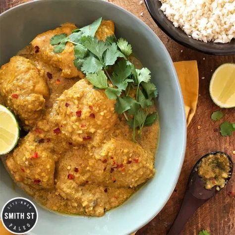 Balinese-Chicken-Curry Balinese Chicken, Balinese Recipe, Chicken Curry Recipes, Curry Chicken Recipes, Chicken Curry, Curry Paste, Mini Foods, Special Recipes, Curry Chicken