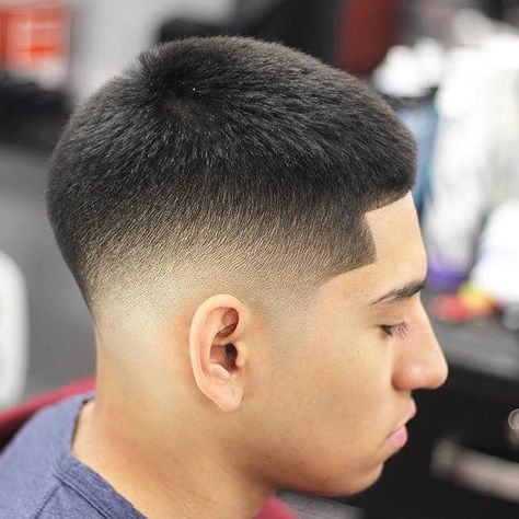 Crewcut Fades Haircuts, Widows Peak Hairstyles, Bald Haircut, Mid Fade Haircut, Afro Fade, Drop Fade Haircut, Drop Fade, Mens Summer Hairstyles, Taper Fade Haircut