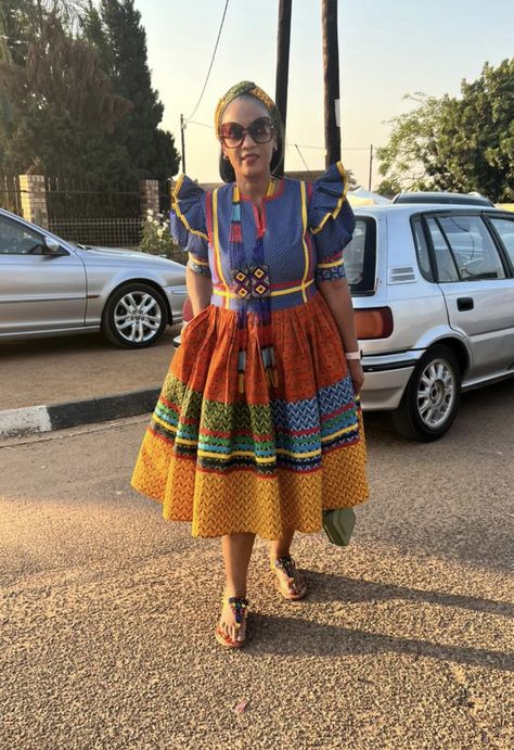 Sepedi traditional dress Tapori Theme Dress, Spedi Tradition Dresses, Sweswe Traditional Dresses, Traditional African Clothing For Women, Modern Pedi Traditional Dresses, Sotho Traditional Attire Women, Pedi Traditional Attire For Women, Sepedi Traditional Attire For Women, Sepedi Traditional Dresses South Africa